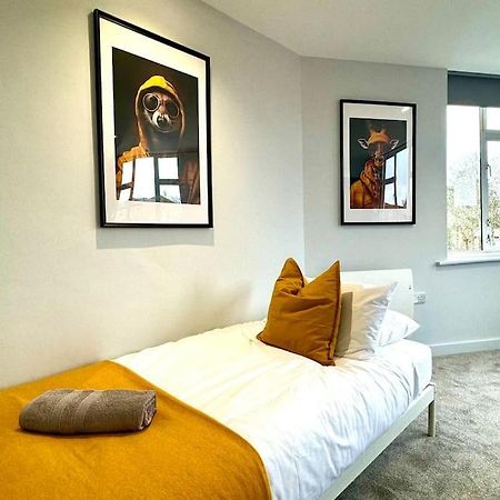 Bournemouth Getaway: 3Br Apartment Near Beach 外观 照片