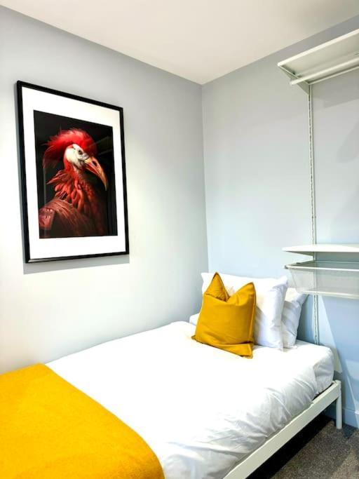 Bournemouth Getaway: 3Br Apartment Near Beach 外观 照片