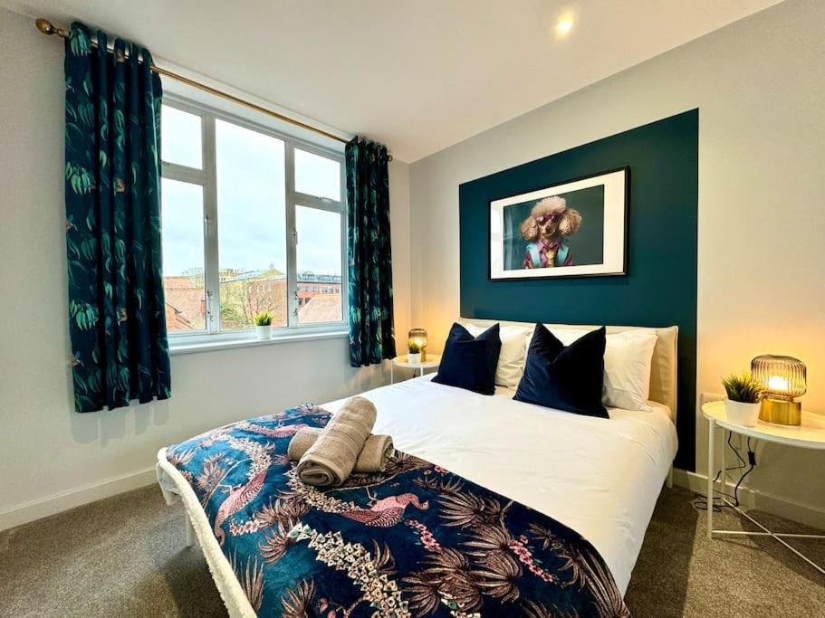 Bournemouth Getaway: 3Br Apartment Near Beach 外观 照片