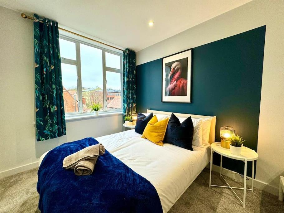 Bournemouth Getaway: 3Br Apartment Near Beach 外观 照片